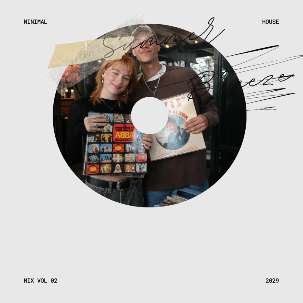 Muziekliefhebbers met hun nieuwste LP’s van Vinyl Block party